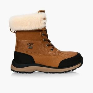 UGG  Adirondack Boots